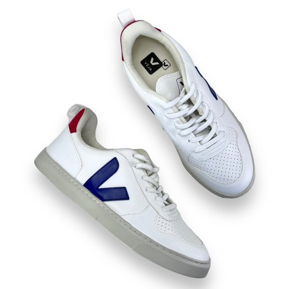 Authentic NEW Big Kids V-10 Low-Top Sneaker by Veja - Picture 2 of 16